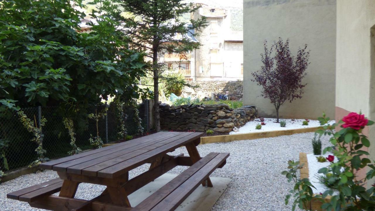 Parc Apartaments Rialp Extérieur photo